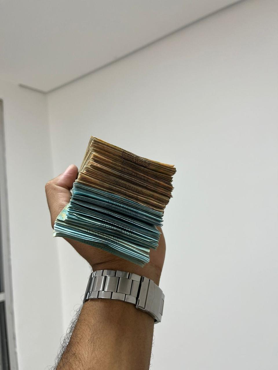 Slide 3 - DEIXA PINGAR NA SUA CONTA